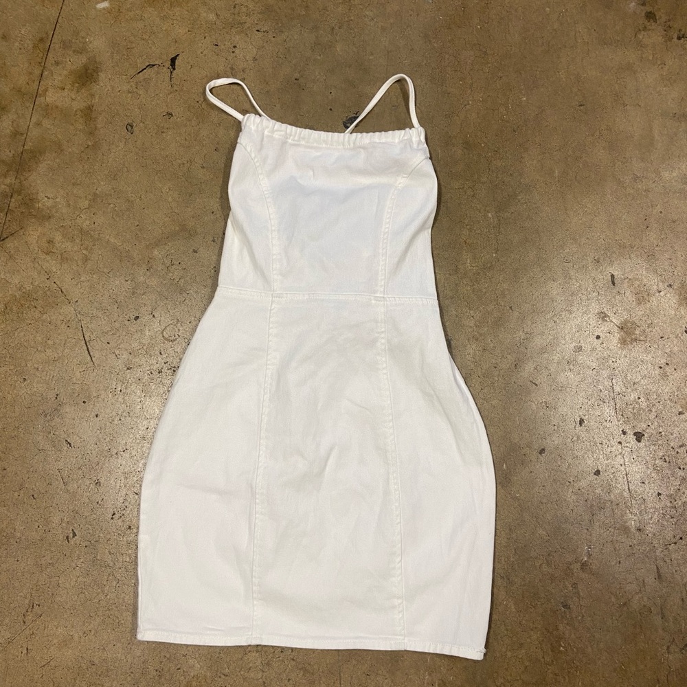 Elegant White Mini Dress